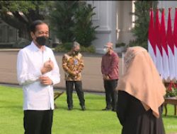 Hari Ini Pemerintah Bagikan 15.3 T Banpres Produktif Usaha Mikro.