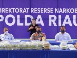 Polda Riau Tangkap 22 Orang 188,31 Kg Sabu Dan 889 Butir Sabu.