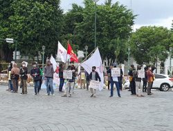 Kesatuan Perjuangan Rakyat Yogyakarta Gelar Aksi Damai Di Titik Nol Km.