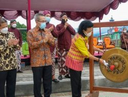 Ampiteater Dan Pameran Budaya SMK 1 Jetis Diresmikan Oleh GKR Hemas.