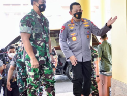 Perkuat Sinergitas dan Soliditas TNI-Polri Panglima TNI Temui Kapolri