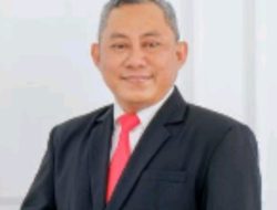 Ekonomi Islam Menjadi SOLUSI…?