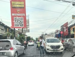 Fenomena Maraknya “Pak Ogah” Disejumlah Ruas Jalan Seantero Yogyakarta.
