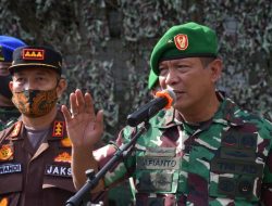 Danrem 072/Pmk Pimpin Gelar Pasukan Satuan Kodam IV/Diponegoro Di Wilayah Korem 072/Pmk.