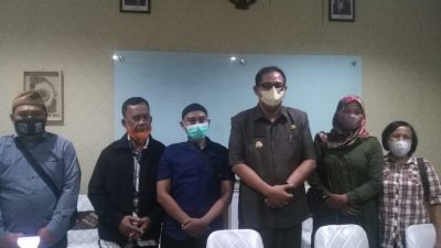 Wabup Kulonprogo Terima Perwakilan PKL Depan Stasiun Wates.