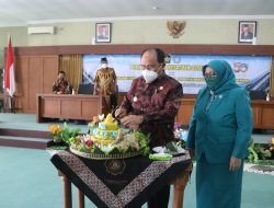 50 Tahun Gerakan PKK “Berbakti untuk Bangsa, Berbagi untuk Sesama”