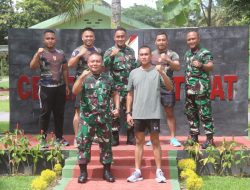 Yonif Raider 100/PS Gelar Olahraga Bersama Yonif 8 Marinir