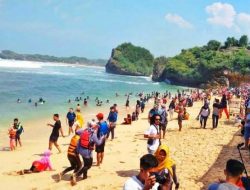 Pantai Gunungkidul Yogyakarta, Cocok Untuk Liburan Bersama Keluarga