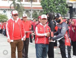 Bupati Cianjur Berikan Penghargaan Untuk Atlet Tembak Yonif Raider 300/Bjw