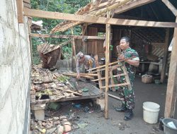 Diguyur Hujan Disertai Angin Kencang Sejumlah Atap Rumah di Kalurahan Ngeposari Rusak