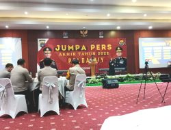 Kapolda DIY Irjen Pol Suwondo Nainggolan Sampaikan Laporan Kegiatan Tahun 2022 Dalam Acara Jumpa Pers Akhir Tahun