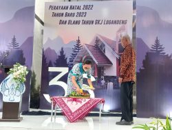 Meriahnya Tahun Baru 2023 dan Ulang Tahun Gereja Kristen Jawa Logandeng Yang Ke-36
