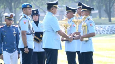 KASAU Lantik 36 Penerbang Muda TNI AU di Lanud Adisutjipto