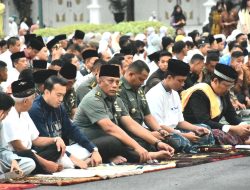 Kasrem 072/Pamungkas Sholat Iduladha di Istana Kepresidenan Yogyakarta