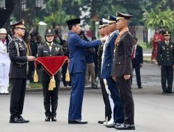 Presiden Jokowi Lantik 833 Perwira Remaja TNI dan Polri