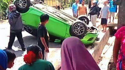 Mengantuk saat Mengemudi, Lurah Nglipar Alami Kecelakaan Tunggal