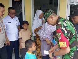 Babinsa Kelurahan Cipinang Menyantuni Anak Yatim Piatu dan Dhuafa