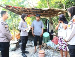 Sempat Viral di Medsos, Ibu Paruh Baya Dapat Bantuan Sembako dari Polres Bantul
