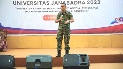 Brigjen TNI Joko Purnomo Berikan Pembekalan Kepada Mahasiswa Baru Universitas Janabadra