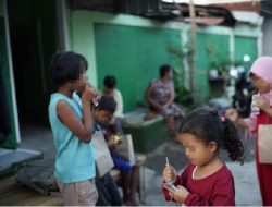 PKM-RSH IIK Bhakti Wiyata Kediri Gandeng Dinsos Teliti Status Gizi Anak Jalanan