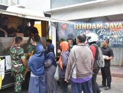 Dalam Rangka Menyambut HUT TNI Yang Ke 78 Tahun Rindam Jaya Melaksanakan Program Berbagi Dengan Masyarakat