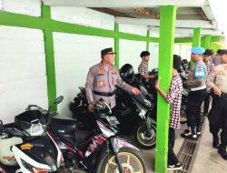 Ada Kejutan dari Polisi Buat Para Pelajar yang Bawa Motor ke Sekolah