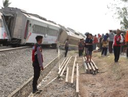 Dua Kereta Api Alami Kecelakaan di Padukuhan Kalimenur Sukoreno Kulonprogo