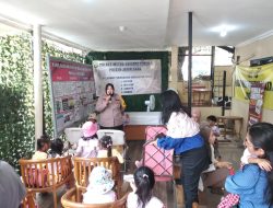 Hari Anak Sedunia, Polsek Jatinegara terima kunjungan Anak Paud kenalkan tugas dan profesi Polisi