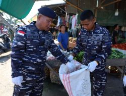 Lanal Dumai Hadiri Karya Bakti TNI Penanggulangan Banjir di Dumai