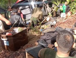 Kendaraan Elf Berpenumpang 17 Orang Terperosok ke Jurang Cinomati Pleret