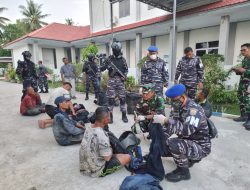 TNI AL Lanal TBA Tangkap Kapal Pembawa 56 PMI Ilegal