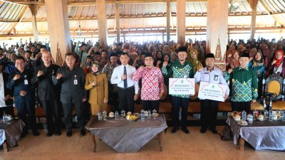 Ustadz Ustadzah Gunungkidul Terima Bantuan 258 Juta dari Pemkab