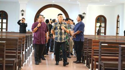 Malam Natal 2023, Bupati Sunaryanta bersama Forkopimda Lakukan Pemantauan di Sejumlah Gereja