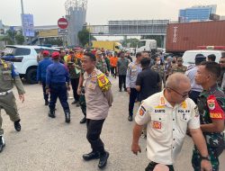 Pantau Kegiatan Ibadah Malam Natal Di Kota Bekasi, Kapolres: Berjalan Aman, Lancar dan Terkendali