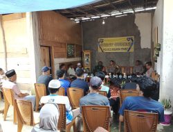 KASAT BINMAS PIMPIN JUMAT CURHAT DI KAMPUNG SUKA MAJU