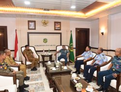 Danlantamal I Bersama Dankosek I Medan Laksanakan Kunjungan Ke Kabinda Sumut dan Walikota Medan