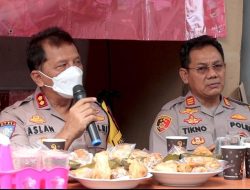 Jumat curhat, Kasat Binmas terima curhatan dan masukan warga RW 11 Kel. Pondok Kopi
