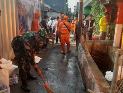 Babinsa Koramil 08/Johar Baru Melaksanakan Kerja Bakti Bersama Warga Binaan Dan Anggota PPSU