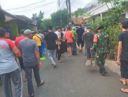 Lingkungan Bersih, Babinsa Koramil 03/Pasar Rebo Ajak Warga Kerja Bakti