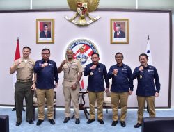 Bahas Kerja Sama Bilateral, Kepala Bakamla RI Terima Kunjungan U.S. Naval Attache