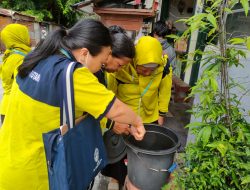 Babinsa Koramil 02/Sawah Besar Monitoring Kegiatan Pemberantasan Sarang Nyamuk (PSN)