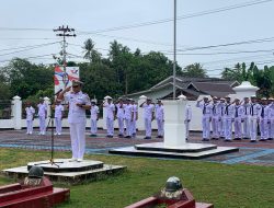 Kenang Peristiwa Heroik Laut Aru, Danlanal Dabo Singkep Pimpin Ziarah di Taman Makam Pahlawan