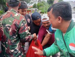 Babinsa Koramil 04/Gambir Berbagai Bersama Warga Masyarakat