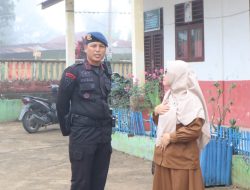 Peduli Generasi Penerus Bangsa, Brimob Sumut Kunjungi Sekolah