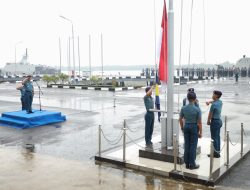 LANTAMAL I LAKSANAKAN UPACARA BENDERA 17-AN