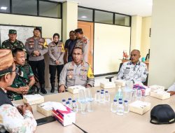 Sinergitas TNI Polri, Kapolres Metro Jakarta Timur cek kesiapan Pemilu 2024 dengan menyambangi Kantor Bawaslu dan KPU