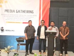 Bawaslu Sidoarjo Minta Media Tidak Segan Berikan Kritik Kinerja Pengawasan Pemilu 2024