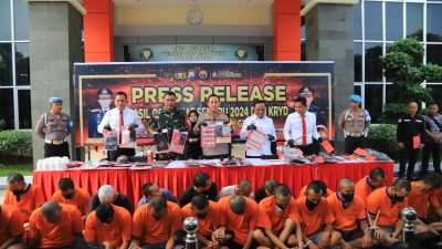 Operasi Pekat Semeru 2024 Polres Gresik Berhasil Amankan Ratusan Tersangka