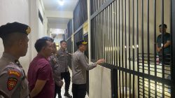 Meminimalisir Ganguan Keamanan, Polres Gresik Gelar Pemeriksaan Ruang Tahanan Secara Rutin