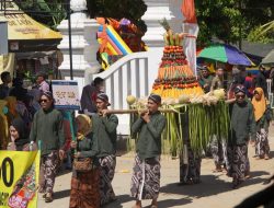 Bersih Desa dan Hari Jadi Kalurahan Patuk Ke-94 Dihadiri Bupati Sunaryanta
